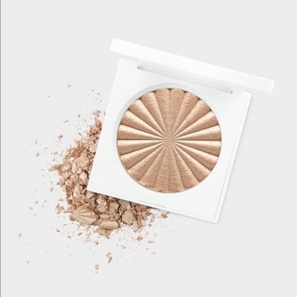 OFRA Highlighter - Rodeo Drive 😊 - Picture 3 of 4